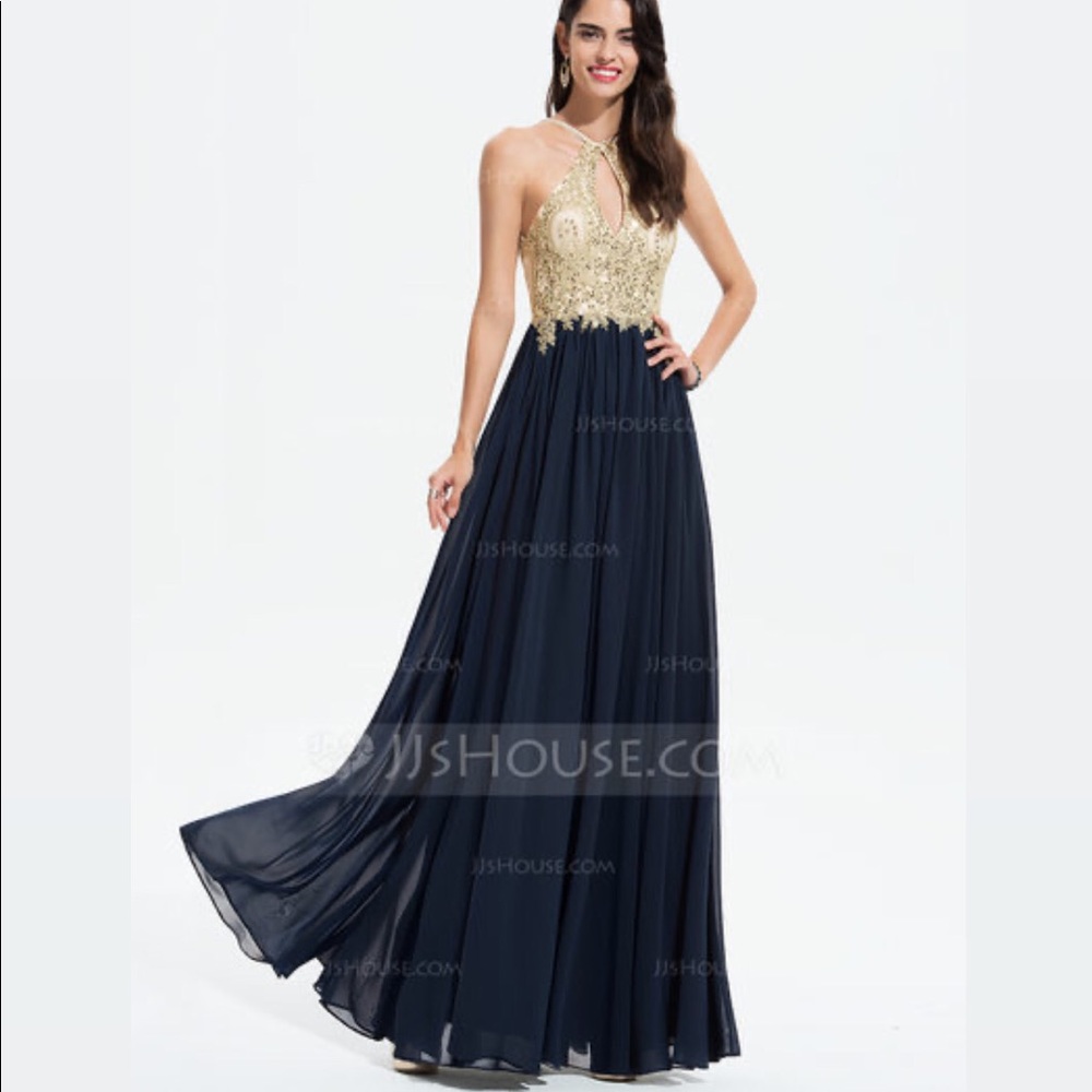 Dark navy a-line scoop prom dress w lace beading